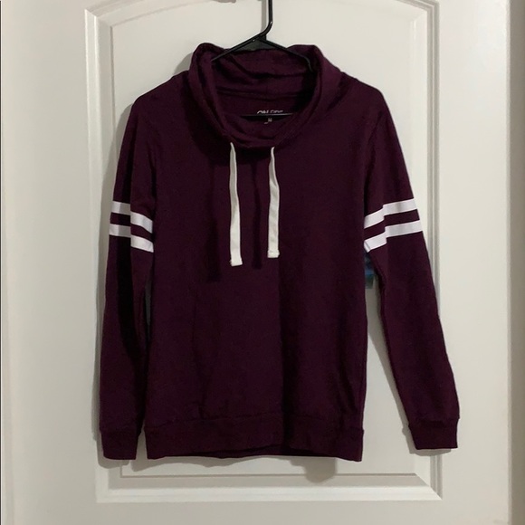 On Fire Tops - Sweatshirt - cowl neck